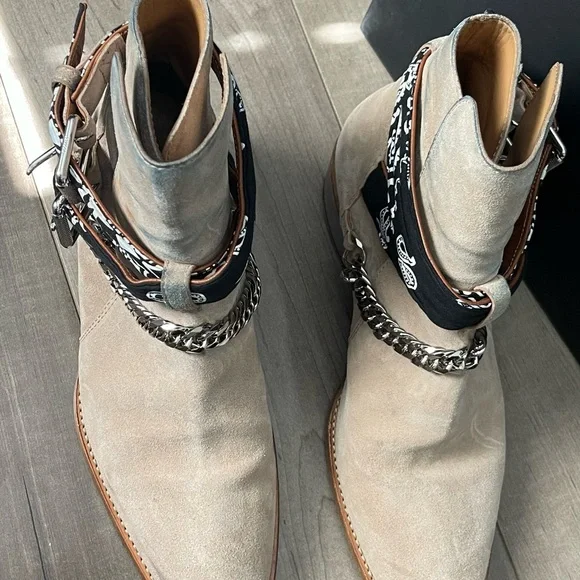 AMIRI Beige Ankle Boots with Chain and Bandana